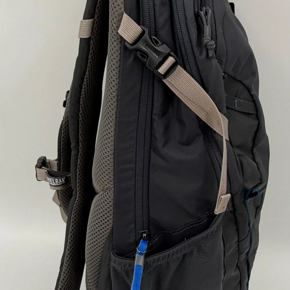Camelbak cloud walker